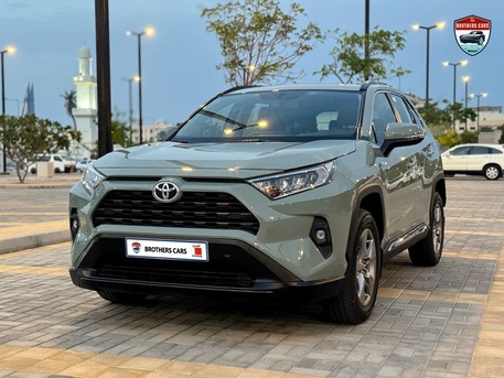 Manama, Vehicles, Cars & Trucks , BHD 2,  Toyota RAV4,  2023,  Automatic,  58600 KM,