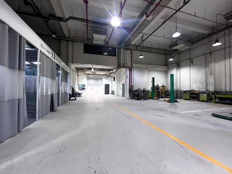 Salmabad, Warehouses, BHD 3950,  1900 Sq. Meter,  Fully Equipped Car Garage For Rent In Salmabad. BD 3950/-