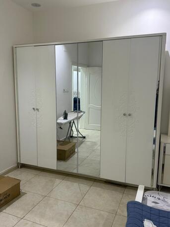 Madinah, Furniture, SAR 2000,  For Sale: Elegant White Bedroom Set (Complete Collection)