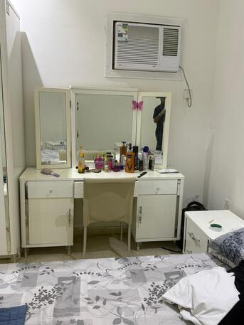 Madinah, Furniture, SAR 2000,  For Sale: Elegant White Bedroom Set (Complete Collection)