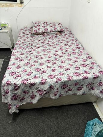 Salamah, Furniture, SAR 330,  Queen Bed & Kitchen Cabinet