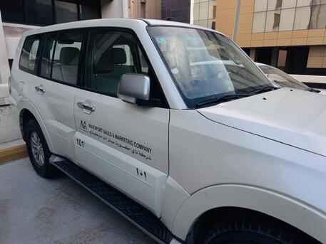 Dammam, Vehicles, Cars & Trucks , SAR 35000,  Mitsubishi Pajero,  2010,  Automatic,  325010 KM,   , 325010km