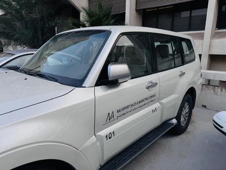 Dammam, Vehicles, Cars & Trucks , SAR 35000,  Mitsubishi Pajero,  2010,  Automatic,  325010 KM,   , 325010km