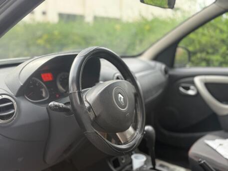 Manama, Vehicles, Cars & Trucks , BHD 680,  Renault Duster,  2014,  Automatic,  170000 KM,  Urgent Sale