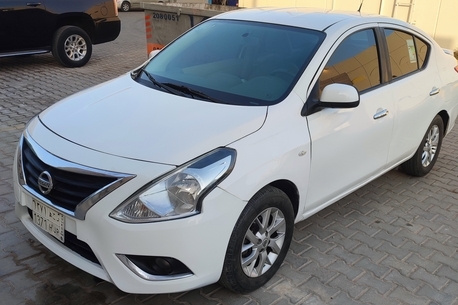 Riyadh, Vehicles, Cars & Trucks , SAR 29500,  Nissan Sunny,  2022,  Automatic,  195 KM,  Top Model, LS Trim, All 4 Doors , Back Sensors, Back  AC Like Fan, Alloy Rims