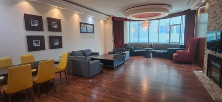 Juffair, Apartments, Flats, Houses & Villas, BHD 300/month,  2 BR,  130 Sq. Meter,  HOT DEAL 2BHK IN JUFFAIR | FULLY FURNISHED | BOTH EN-SUITE | POOL | GYM L 300 BHD