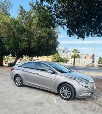 Zinj, Vehicles, Cars & Trucks , BHD 1675,  Hyundai Sonata,  2014,  Automatic,  135000 KM,