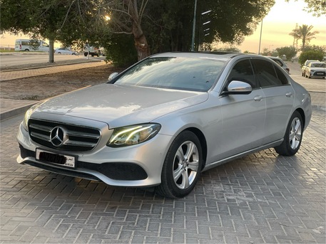 Manama, Vehicles, Cars & Trucks , BHD 7400,  Mercedes-Benz E200,  2017,  Automatic,  140 KM,