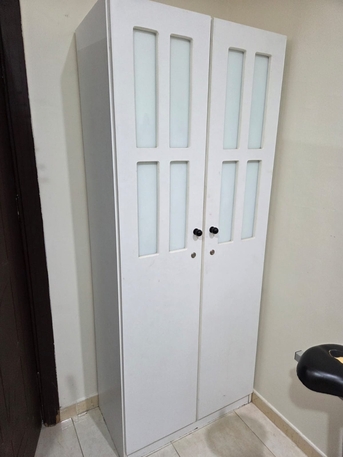 Jeddah, Furniture, SAR 1650,  Final Price.1SBed.2wardrobe.1exmachine.2doublebed Matrices.3table.2chairs.2cabinets.1Fbed