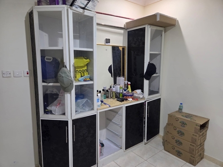 Jeddah, Furniture, SAR 1650,  Final Price.1SBed.2wardrobe.1exmachine.2doublebed Matrices.3table.2chairs.2cabinets.1Fbed