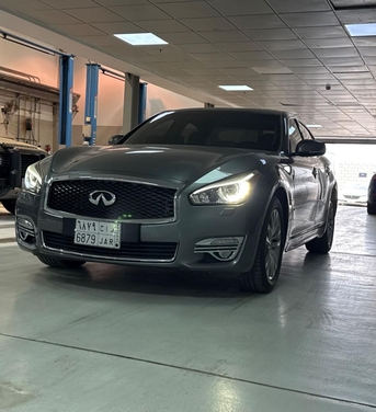 Jeddah, Vehicles, Cars & Trucks , SAR 112000,  Infiniti Q70,  2020,  Automatic,  90 KM,   3.7 Luxury