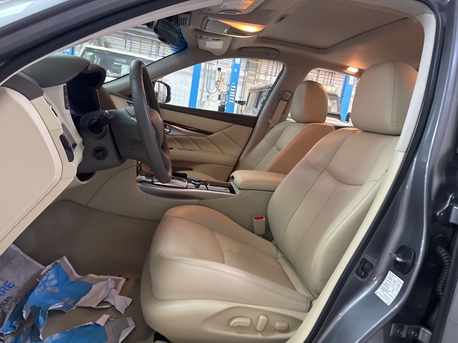 Jeddah, Vehicles, Cars & Trucks , SAR 112000,  Infiniti Q70,  2020,  Automatic,  90 KM,   3.7 Luxury