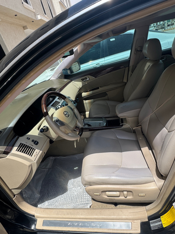 Al Aqeeq, Vehicles, Cars & Trucks , SAR 18000,  Toyota Avalon,  2008,  Automatic,  500000 KM,    For Sale ( 18,000)
