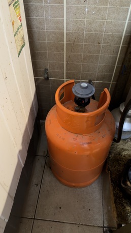 Riyadh, Air Conditioners, SAR 500,  I Would Like To Sell 1 Double Fridge 1 Washing Mechine 13 Kg & 2 AC