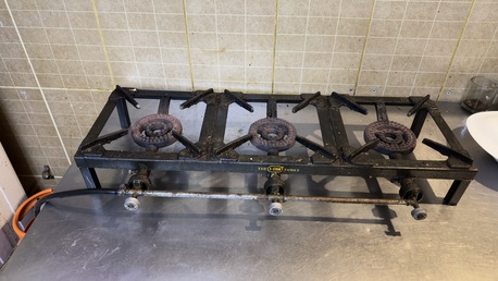 Riyadh, Air Conditioners, SAR 500,  I Would Like To Sell 1 Double Fridge 1 Washing Mechine 13 Kg & 2 AC