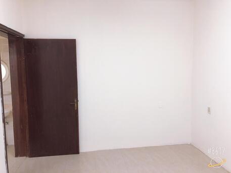 Dammam, Rooms for Rent, SAR 700/month,  ROOM FOR RENT 700SR WITH ELECTRICITY AND WATER INCLUDED,RENT MUST BE 3 MONTH PAY IN ADVANC