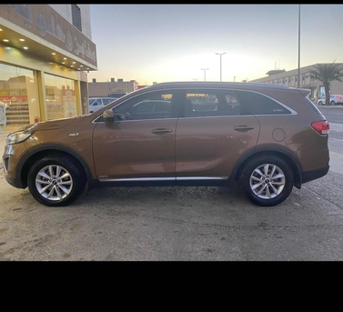 Yanbu, Vehicles, Cars & Trucks , SAR 42000,  Kia Sorento,  2016,  Automatic,  233473 KM,   For Sale 4-cylinder 7 Seater
