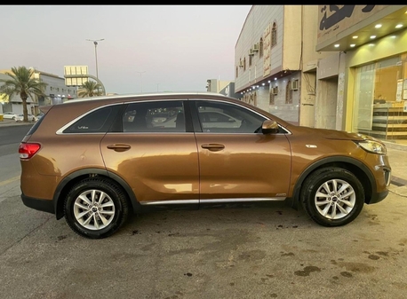 Yanbu, Vehicles, Cars & Trucks , SAR 42000,  Kia Sorento,  2016,  Automatic,  233473 KM,   For Sale 4-cylinder 7 Seater