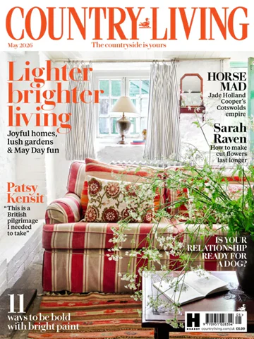 New York, Books, USD 199,  Country Living Magazine UK Subscription | MagazineCafe USA
