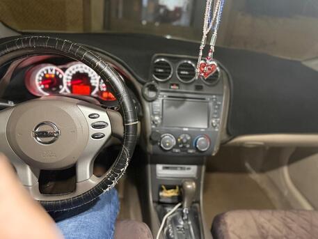 Jeddah, Vehicles, Cars & Trucks , SAR 22000,  Nissan Altima,  2010,  Automatic,  180000 KM,  Nissan  Model For Sale