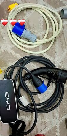 Jubail, Vehicles, Cars & Trucks , SAR 3500,  BYD Qin Plus,  2025,  Automatic,  100 KM,  YD Qin Plus  &ndash; Original Accessories & Safety Kit For Sale Complete 3500SAR