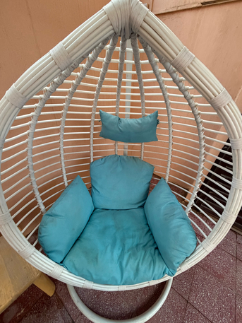 Riyadh, Furniture, SAR 280,  ⭐️ FOR SALE - ELEGANT EGG SWING CHAIR &ndash; GREAT DEAL ⭐️