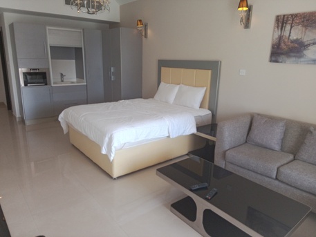 Amwaj Islands, Apartments, Flats, Houses & Villas, BHD 250/month,  1 BR,  Fully Furnished Studio Apartment In Amwaj With Balcony, Gym & Pool | BD 250 EWA