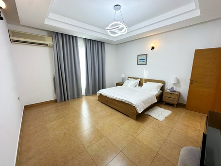 Amwaj Islands, Apartments, Flats, Houses & Villas, BHD 350/month,  2 BR,  Fully Furnished 2BHK Sea View Apartment In Amwaj | Balcony | Pool & Gym | 350 BD Inclusive