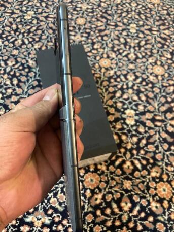 Riyadh, Mobile Phones, SAR 900,  Moto Razor 50