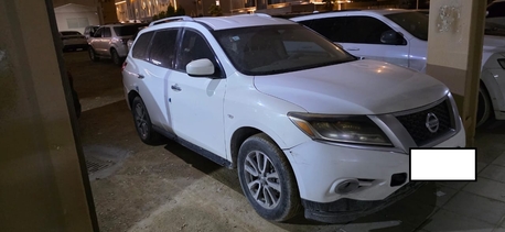 Riyadh, Vehicles, Cars & Trucks , SAR 25000,  Nissan Pathfinder,  2013,  Automatic,  253000 KM,