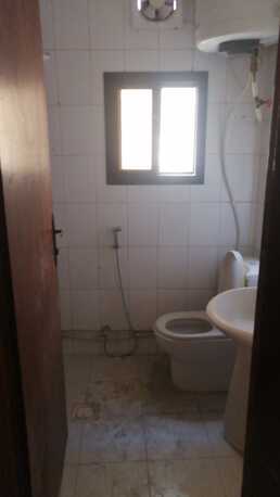 Muharraq, Apartments, Flats, Houses & Villas, BHD 120/month,  2 BR,  100 Sq. Meter,  2 BR FLAT  UN FURNISHED 120 BD WITH EWA NEAR MUMAHAR HEALTH CENTER