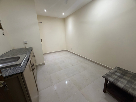 Salmaniya, Apartments, Flats, Houses & Villas, BHD 120/month,  1 BR,  Studio Flat Unlimited EWA
