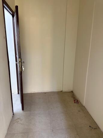Salmaniya, Apartments, Flats, Houses & Villas, BHD 130/month,  Studio,  20 Sq. Meter,  Studio Flat In Salmaniya