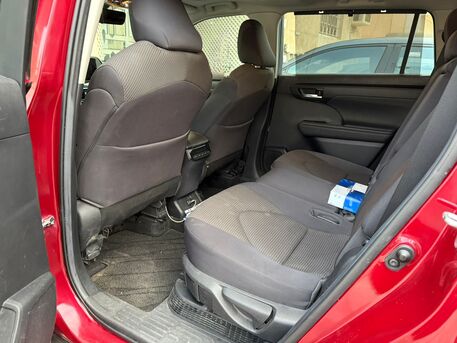 Jeddah, Vehicles, Cars & Trucks , SAR 120000,  Toyota Highlander Hybrid,  2023,  Automatic,  69300 KM,