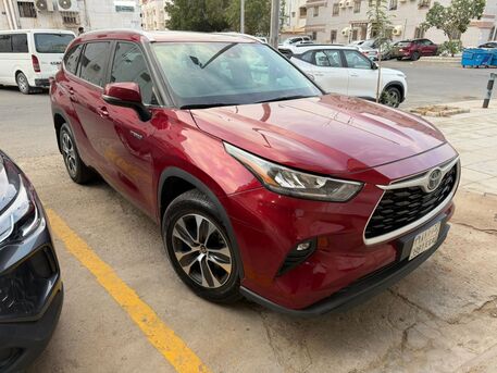Jeddah, Vehicles, Cars & Trucks , SAR 120000,  Toyota Highlander Hybrid,  2023,  Automatic,  69300 KM,