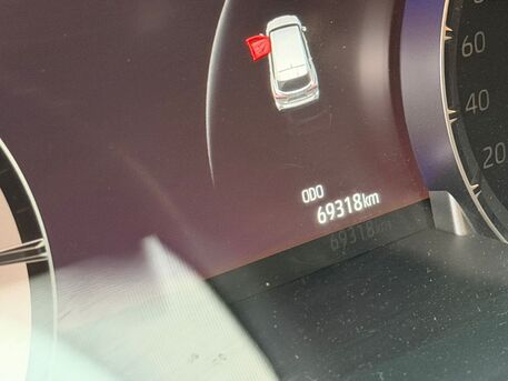 Jeddah, Vehicles, Cars & Trucks , SAR 120000,  Toyota Highlander Hybrid,  2023,  Automatic,  69300 KM,