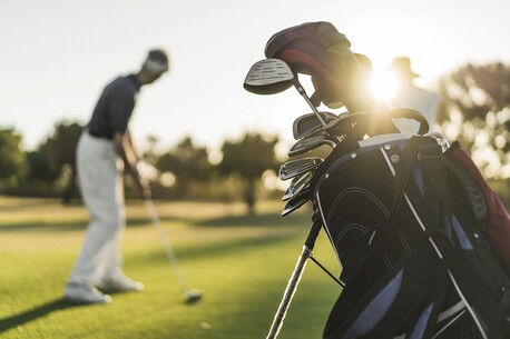 New York, Travel, How Much Is It To Ship Golf Clubs? Cheap Rates With Fairway Freight!