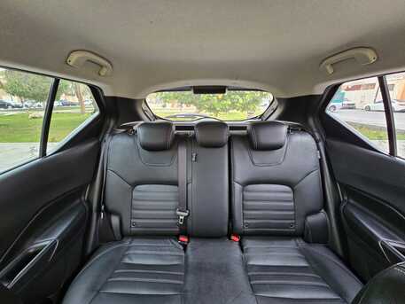 Dammam, Vehicles, Cars & Trucks , SAR 42000,  Nissan Kicks,  2017,  Automatic,  90370 KM,    (Full Option) | Family Used | Excellent Condition