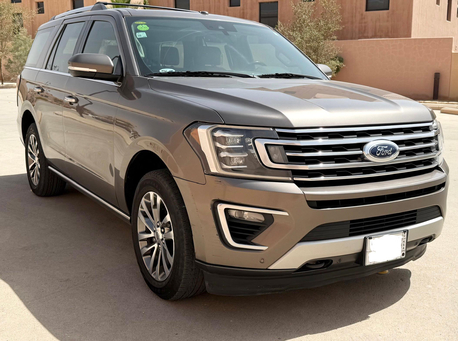 Riyadh, Vehicles, Cars & Trucks , SAR 95000,  Ford Expedition,  2018,  Automatic,  168000 KM,   Expedition Limited Full Option 4x4