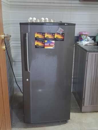 Tubli, Household Items, BHD 85,  LG Fridge BD. 30, Cot BD. 40 For Sale