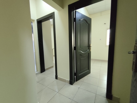 Manama, Apartments, Flats, Houses & Villas, BHD 140/year,  1 BR,  Rasruman:- Studio Flat On Rent With Split Ac & Unlimited Ewa..