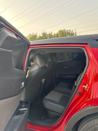 Riyadh, Vehicles, Cars & Trucks , SAR 70000,  Toyota C-HR,  2023,  Automatic,  28000 KM,    In Best Condition