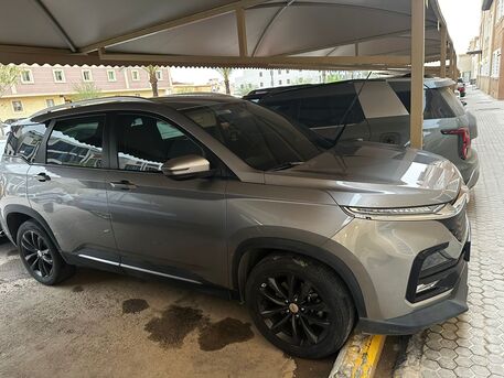 Riyadh, Vehicles, Cars & Trucks , SAR 59000,  Chevrolet Captiva,  2025,  Automatic,  29000 KM,  Expat Lady Doctor Driven Captiva For Sale
