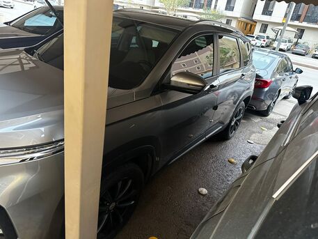 Riyadh, Vehicles, Cars & Trucks , SAR 59000,  Chevrolet Captiva,  2025,  Automatic,  29000 KM,  Expat Lady Doctor Driven Captiva For Sale