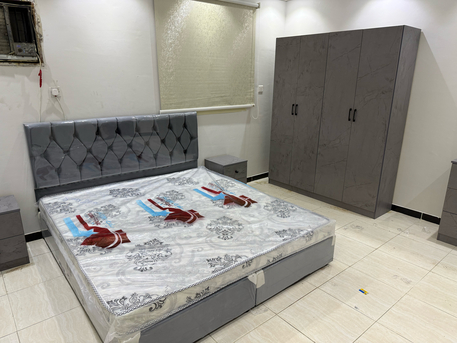 Jeddah, Furniture, SAR 600,  King Size Bedframe And Mattress New