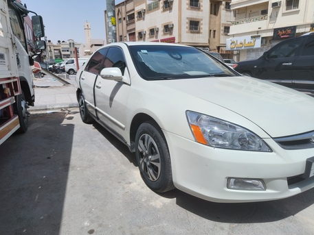 Riyadh, Vehicles, Cars & Trucks , SAR 20000,  Honda Accord,  2006,  Automatic,  350000 KM,    For Sell