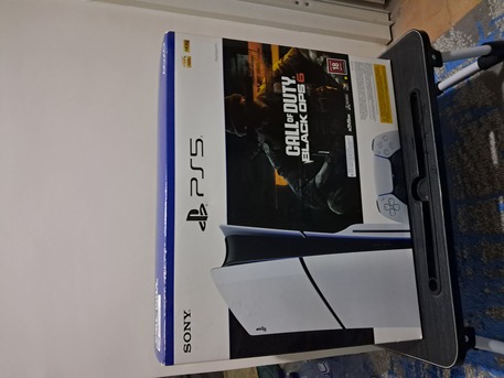 Jeddah, Video Games, SAR 2300,  PlayStation 5 Disc Edition 1TB Mint Condition With 3 Games