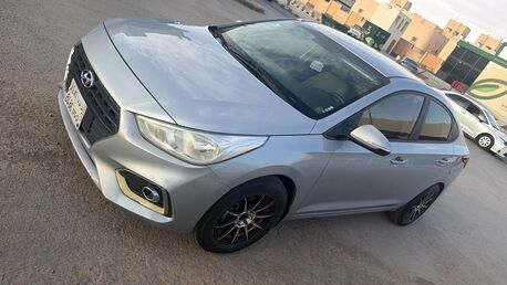 Riyadh, Vehicles, Cars & Trucks , SAR 35000,  Hyundai Accent,  2020,  Automatic,  190000 KM,  🚗   For Sale Mileage: 180,940 Km Transmission:  Fuel: Petrol E