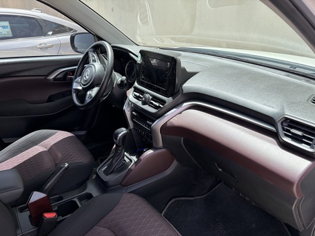 Riyadh, Vehicles, Cars & Trucks , SAR 75000,  Toyota Urban Cruiser,  2025,  Automatic,  10500 KM,