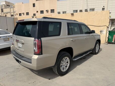 Riyadh, Vehicles, Cars & Trucks , SAR 46000,  Gmc Yukon,  2015,  Automatic,  307000 KM,    2WD